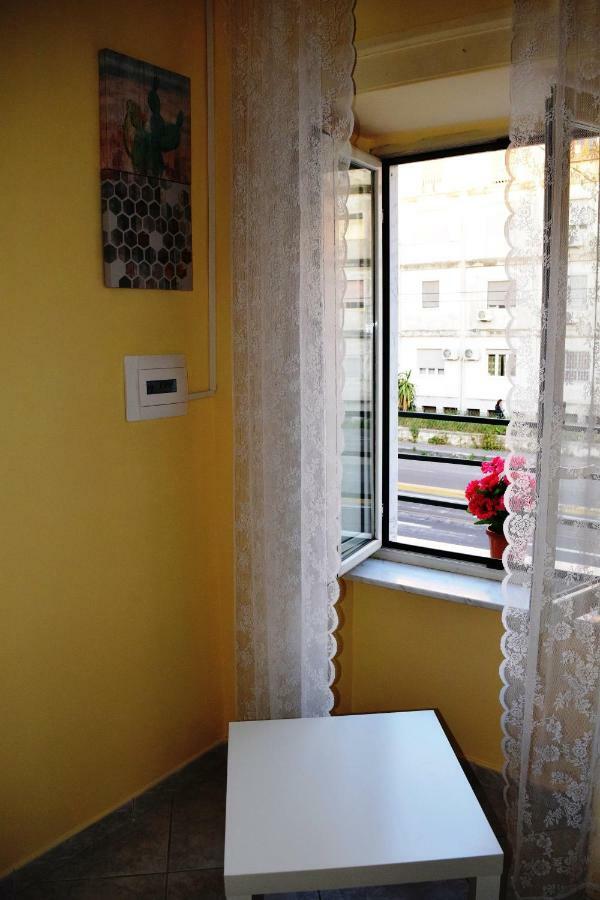 A Casa Di Peppe Apartamento Nápoles Exterior foto